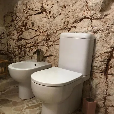 Amarcord Private