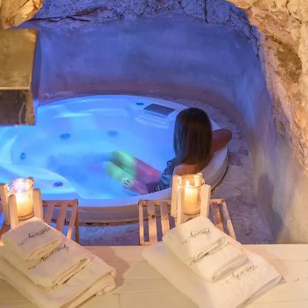 Amarcord Private Bed & Breakfast *